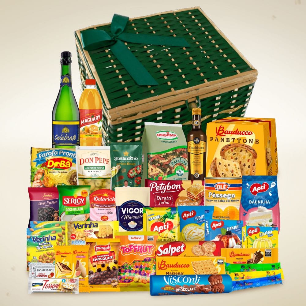 Cesta de Natal Premium 9 em caixa de vime com panettone Bauducco e itens natalinos para empresas
